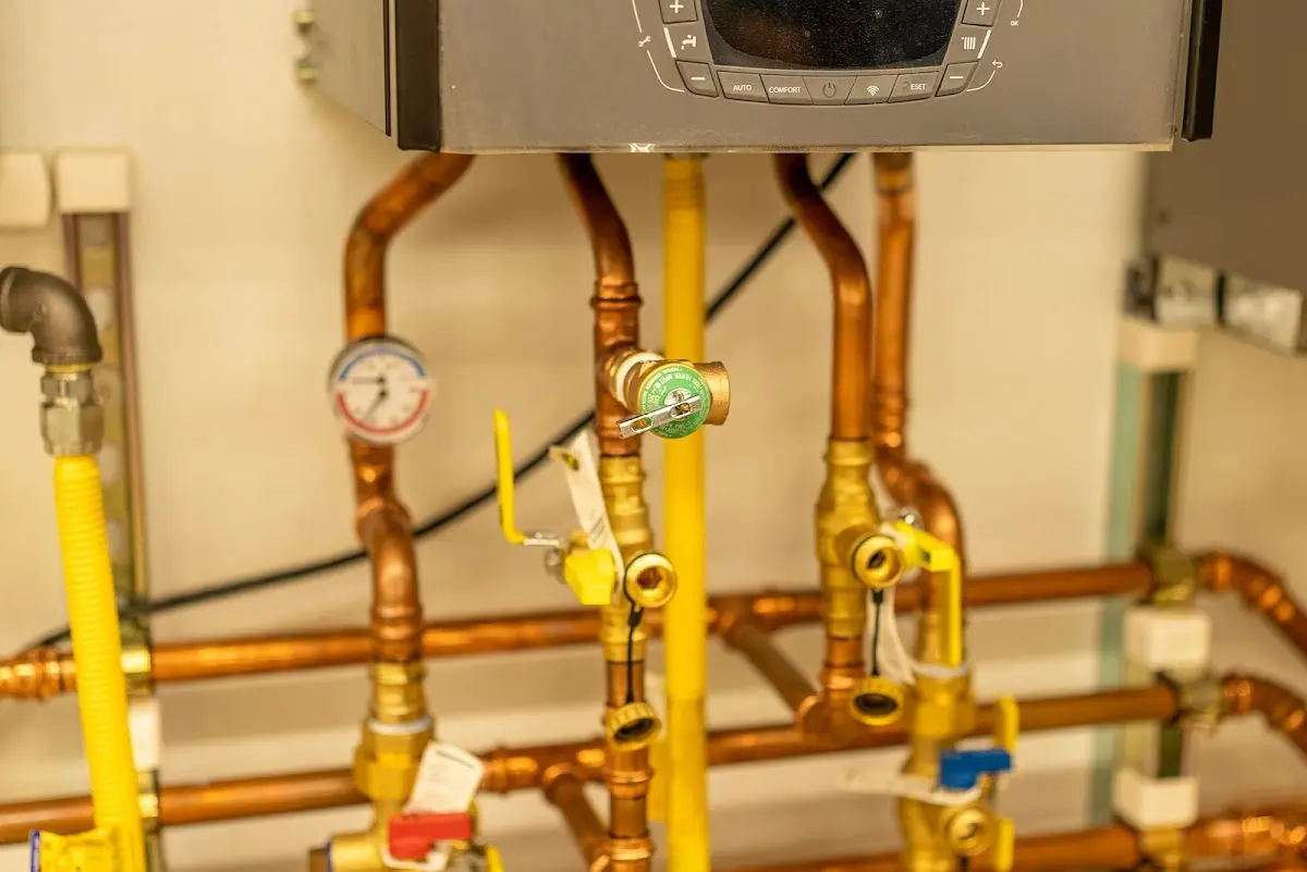 Licensed technician providing Pipe Repair for a homeowner in Carmi