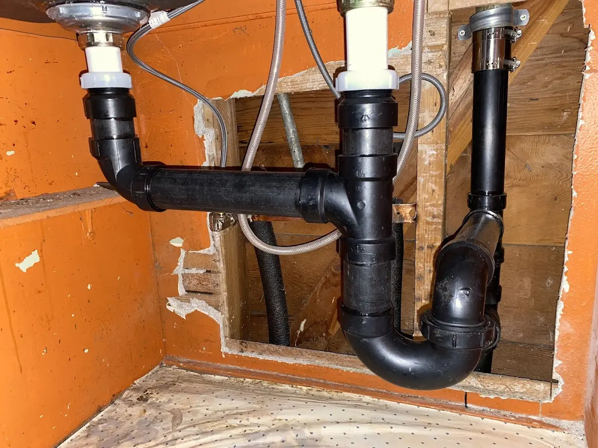 Professional Pipe Bursting equipment and tools on the job in Carmi